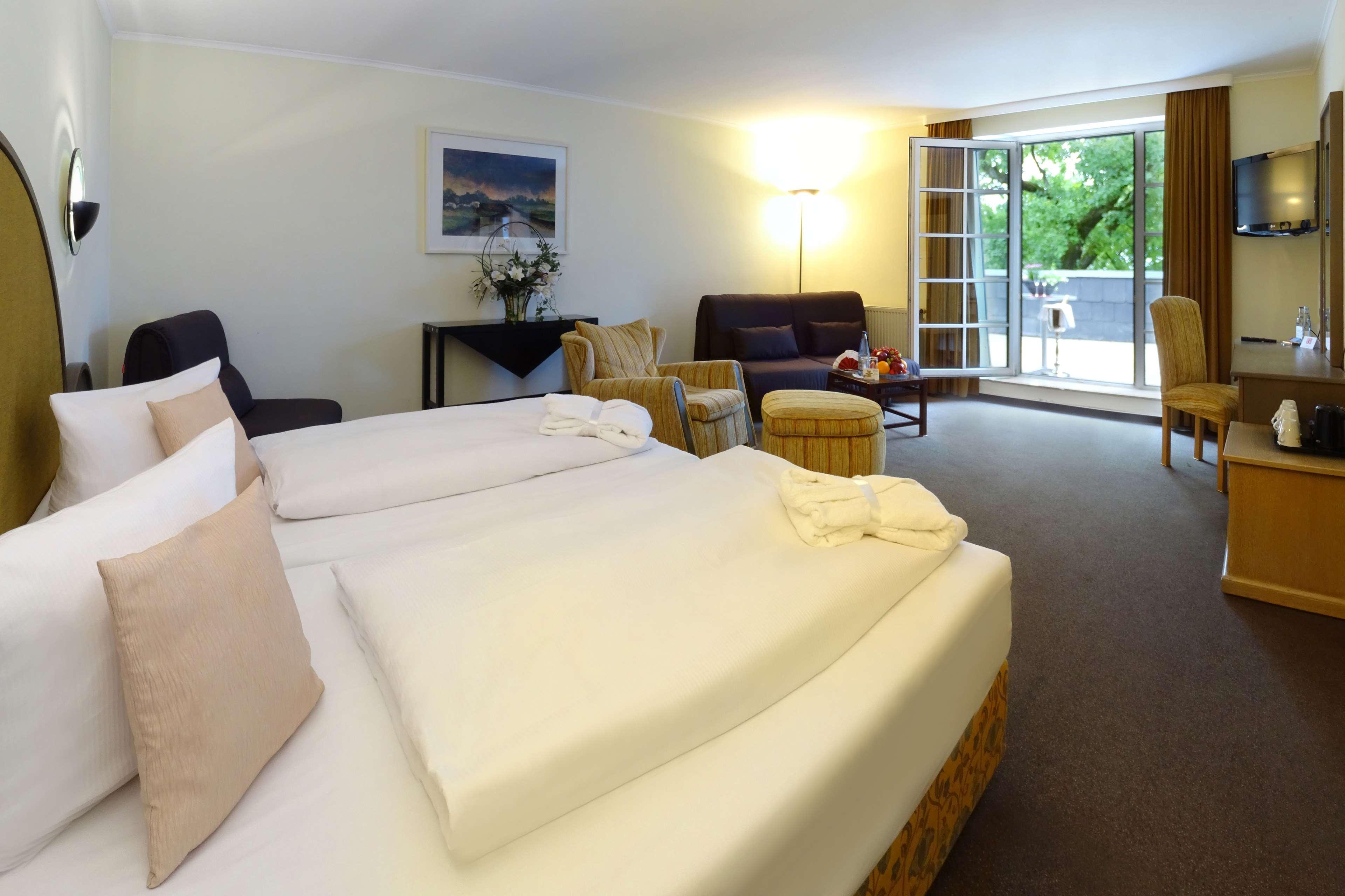 Best Western Hotel Schmoeker-Hof Norderstedt Ngoại thất bức ảnh